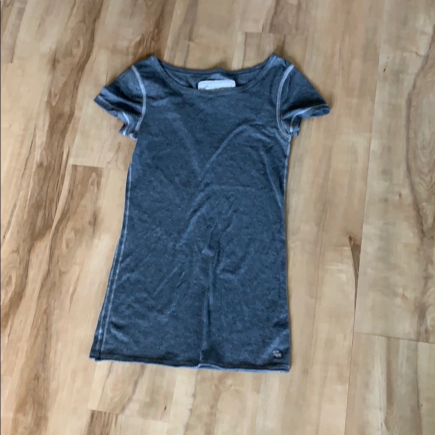 Abercrombie Basic Tee